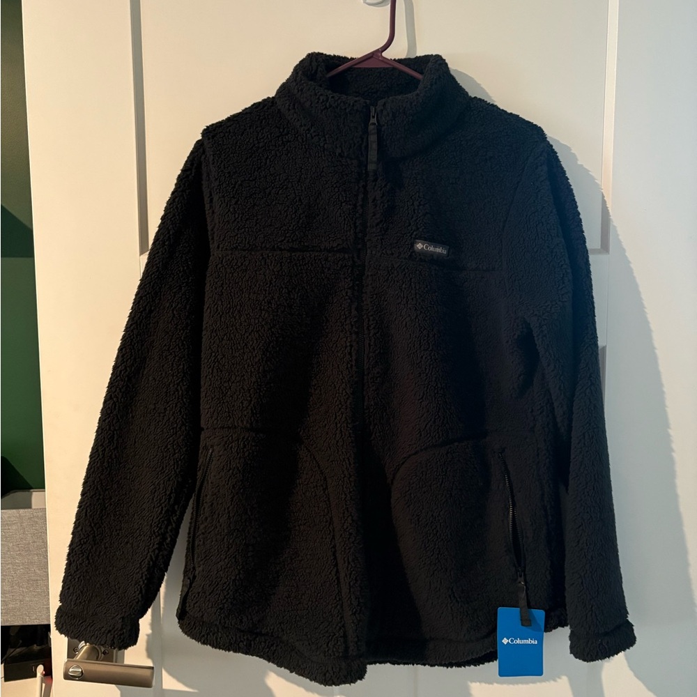 NWT Columbia Women’s Black Fleece Jacket